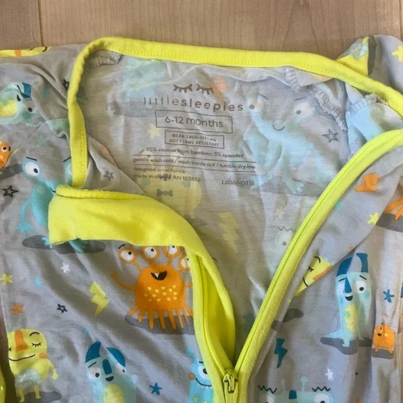 Little Sleepies Monster Mayhem zippy - Picture 4 of 4